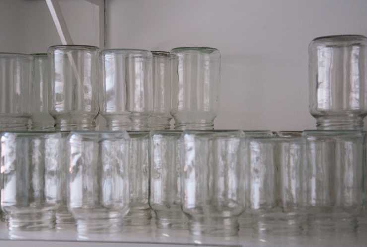 Disinfettare barattoli in vetro in 5 minuti - Culinaria.it