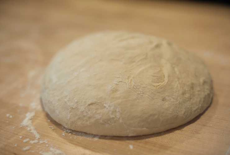 Focaccia con le bolle per cena - Culinaria.it