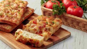 Focaccia con le bolle per cena - Culinaria.it