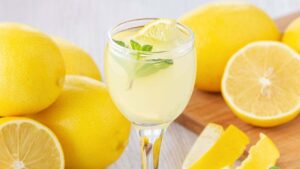 Limoncello spritz