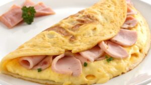 Omelette montata al prosciutto
