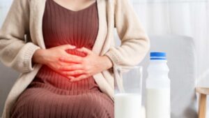 Una donna con bruciore di stomaco