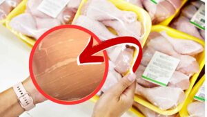 Carne confezionata al supermercato ed un esempio di white striping