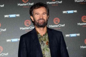 Carlo Cracco che sorride