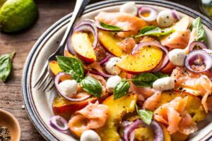 piatto freddo pesche e salmone