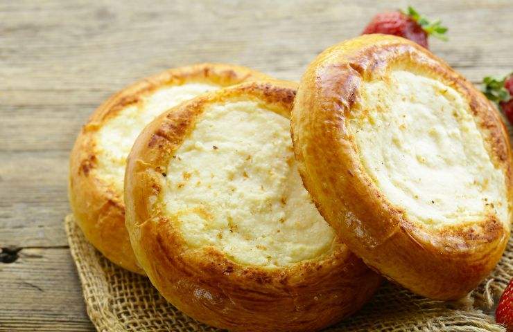 focaccine su tavola